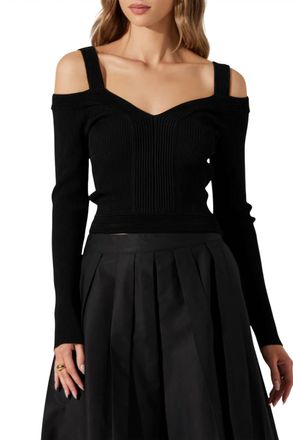 Astr Pacey Sweater In Black