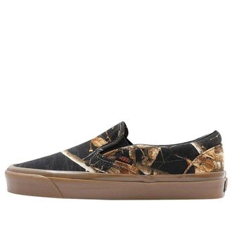 Vans Realtree Classic SlipOn Shoes Black Gum VN0A7Q580QR