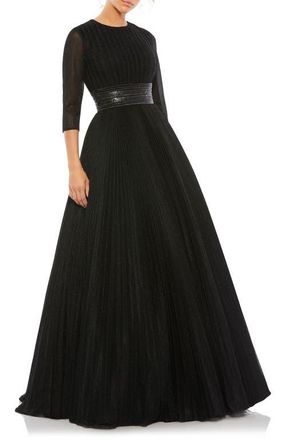 Mac Duggal Shimmering Pleated A-Line 3/4 Sleeve Gown in Black at Nordstrom, Size 12