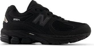 New Balance Kids 2002 Lace in Black Synthetic, size 3.5