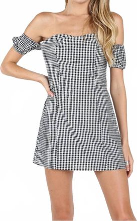 Honey Punch Off The Shoulder Gingham Dress In Black