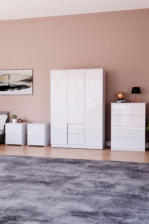 Home Discount Vida Designs Glinton 4Pc Bedroom Set(2Dr Bedsidex2, 4Dr Chest, Wardrobe) in White