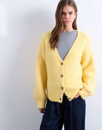Topshop Cardigan soffice in maglia spazzolata giallo