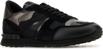 Valentino Garavani Mens Rockrunner Sneaker Black Splicalf Leather