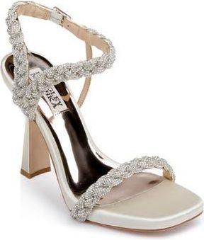 Badgley Mischka Fennel Ankle Strap Sandal in Ivory at Nordstrom Rack, Size 6.5