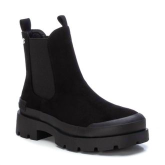 Xti Womens Suede Ankle Booties In Black