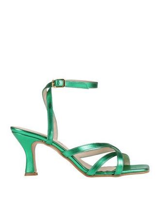 Nila & Nila CALZATURE - Sandali su YOOX.COM