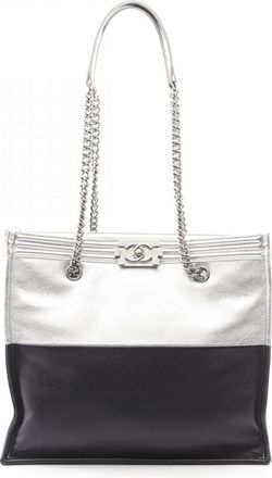 Chanel Boy Chanel Black Leather Handbag Tote Bag (Pre-Owned)