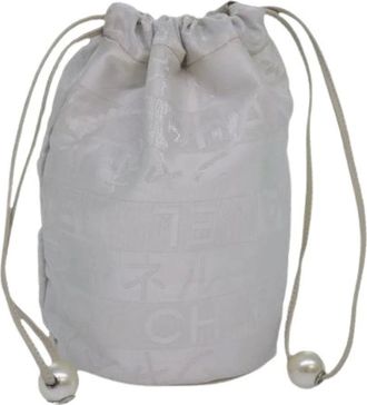 Chanel Pre-owned Bucket Bags, female, White, Size: ONE SIZE Pre-owned Vintage Bucket Bag
