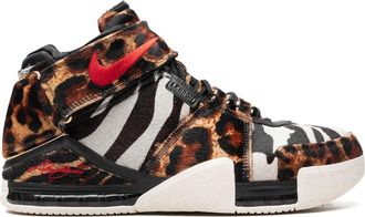 Nike LeBron 2 Beast sneakers - unisex - Rubber/Pony Fur/Fabric - 10.5 - Black