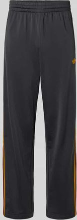 adidas Originals Relaxed Fit Sweatpants mit Label-Streifen Modell FIREBIRD in Anthrazit, Gr&ouml;&szlig;e XXL