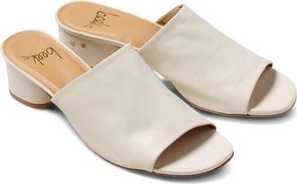 beek Stilt Slide Sandal in Vanilla at Nordstrom, Size 8