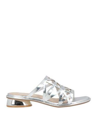 Jeannot FOOTWEAR - Sandals sur YOOX.COM