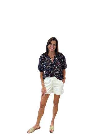 Dylan Anna Floral Short Sleeve Top In Navy