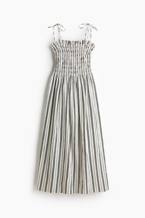 H&M Tr&auml;gerkleid mit gesmoktem Oberteil - Weiss/Gestreift