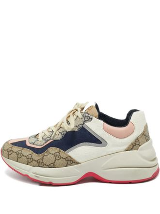 Gucci Rhyton sneakers met GG logo - Beige