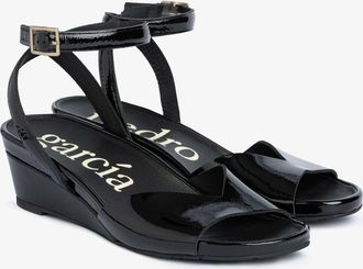 Pedro Garcia Black suede wedge sandal | Wamika | Fall-winter 26 |