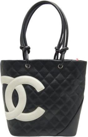 Chanel Pre-owned Tote Bags, female, Black, Size: ONE SIZE Pre-owned Quilted Lambskin Tote