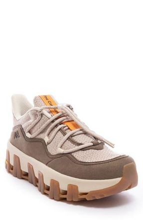P448 Monalea Sneaker in Coffee at Nordstrom Rack, Size 8-8.5 Us/40 Eu