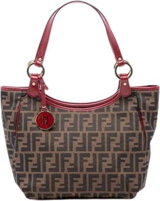 Fendi Pre-owned Shoulder Bags, female, Brown, Size: ONE SIZE Pre-owned The Chef