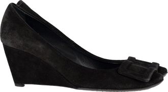 Roger Vivier Buckle Wede Pumps in Black Suede