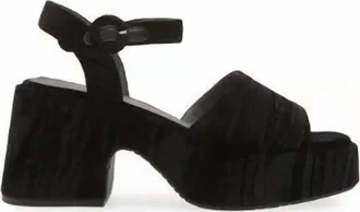 Chocolat Blu Womens Helga Sandals In Black Velvet