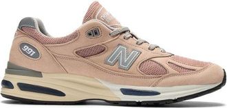 New Balance Unisex Made in UK 991v2 en Rosa/Gris, Gamuza/Malla, Talla 37.5