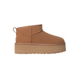 UGG Botas UGG Color Chestnut - Shoes - Mujer - Marr&oacute;n - 41 EU