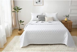 St. James Home Better Style Honeycomb Quilt Set