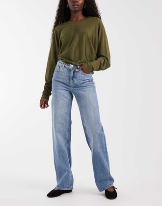 Vero Moda Tessa jeans a vita alta a gamba larga in blu medio slavato