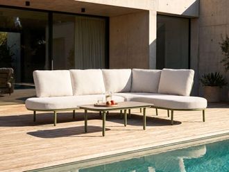 Beliani Sof&aacute; De Exterior Con Mesa De Centro 4 Plazas Estructura De Aluminio Ovalado Tablero De Metal Verde Cojines Beige Claro Pollina
