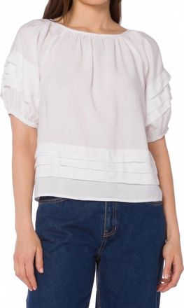 Velvet Heart Tashia Puffed Sleeve Top In White