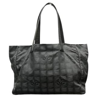 Chanel Pre-owned Tote Bags, female, Black, Size: ONE SIZE Pre-owned New Travel Line Nylon Tote Bag