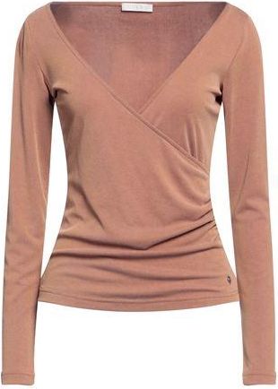 Guess TOPWEAR - T-shirts sur YOOX.COM