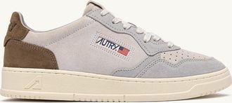 Autry MEDALIST LOW TRICOLOR SNEAKERS IN SUEDE COLOR WHITE CIGAR AND VAPOR
