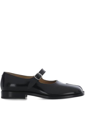 Maison Margiela Tabi buckle leather flat shoes - Black