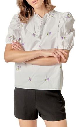 English Factory Floral Embroidery V-Neck Top in White at Nordstrom Rack, Size X-Small