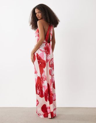 Vero Moda Vestito midi in raso rosa chiaro senza maniche con schiena scoperta e stampa a fiori oversize