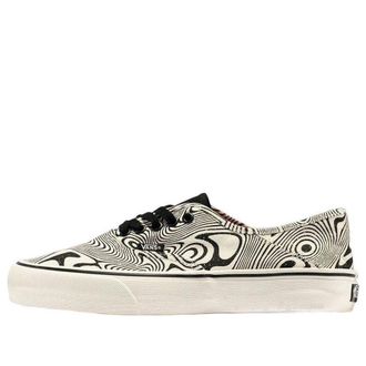 Vans Plimsolls Authentic VR3 SF White Black VN0A4BX5BKA1