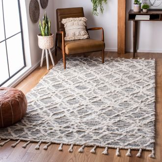 Safavieh Casablanca Hand Made Area Rug, Grey / Ivory Shag / Flokati Style Non-Shedding