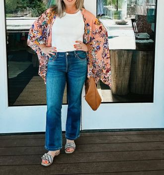 Kut from the Kloth Kelsey Ankle Fab Ab Flare Jean In Dark Blue Wash