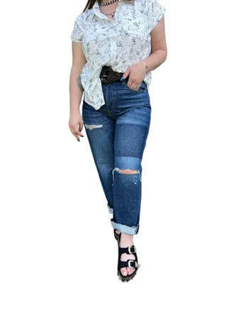 Ariat Jazmine Tomboy Straight Leg Jeans In Blue