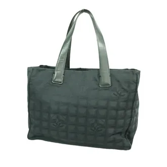 Chanel Black Nylon Tote Bag (Pre-Owned)