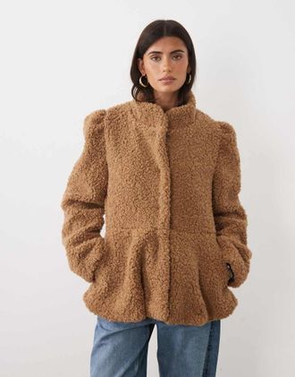 Gina Tricot Gina tricot blazer cappotto strutturato in pile borg color cammello-Neutro