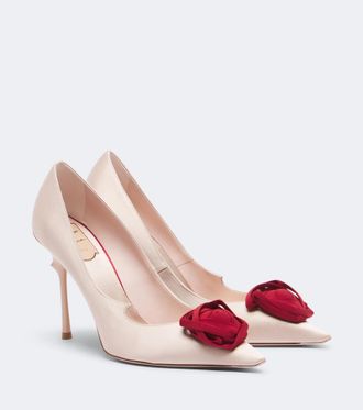 Roger Vivier Rose Vivier floral-appliqu&eacute; satin pumps