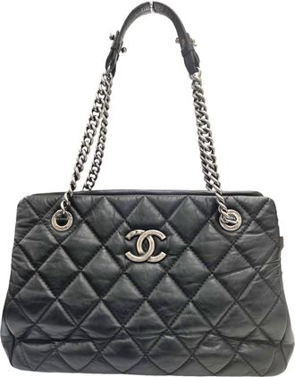 Chanel Black Leather Tote Bag (Pre-Owned)
