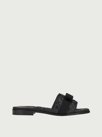 Ferragamo Donna Slide trapuntata fiocco Vara Nero Taglia 35.5