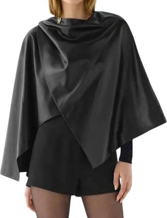 Veronica de Piante Keeva Nappa Leather Cape In Black