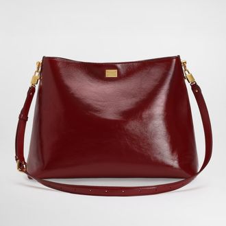 Dolce & Gabbana Large Vittoria Calfskin Shoulder Bag - Woman Shoulder And Crossbody Bags Red Onesize