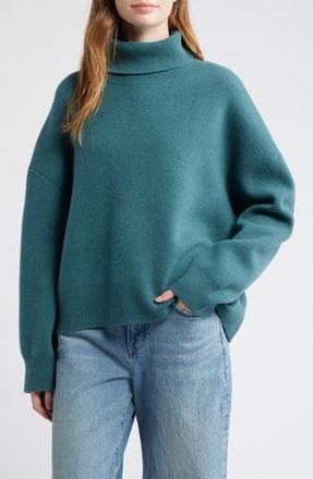 Free People Sigma Lambswool Blend Sweater in Cypress at Nordstrom Rack, Size X-Small